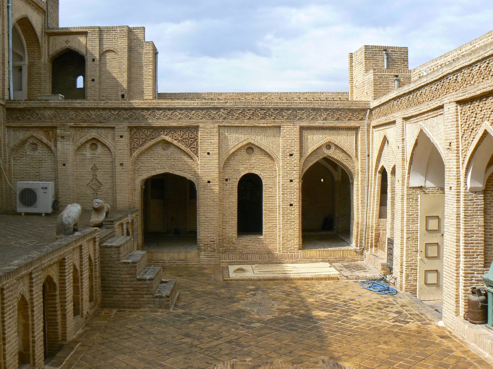 خانه تیزنو دزفول