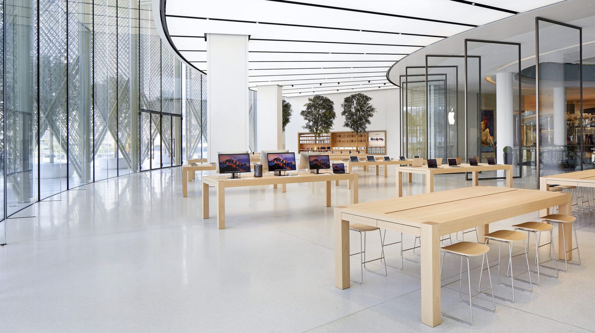 Apple Dubai Mall