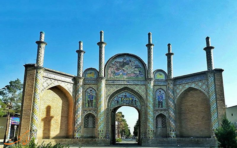 دروازه ارگ سمنان