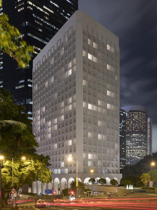 Murray luxury hotel design by Norman Foster