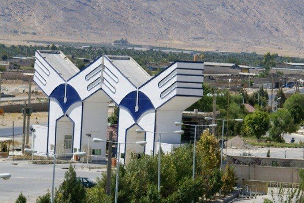 دانشکده هنر و معماری