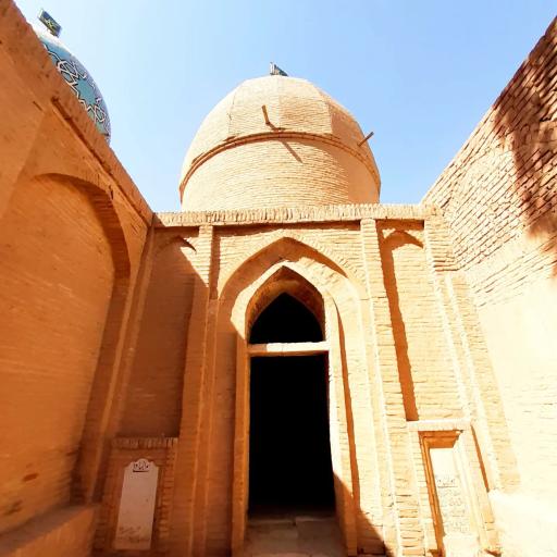 گنبد حاج میرزا علیرضا
