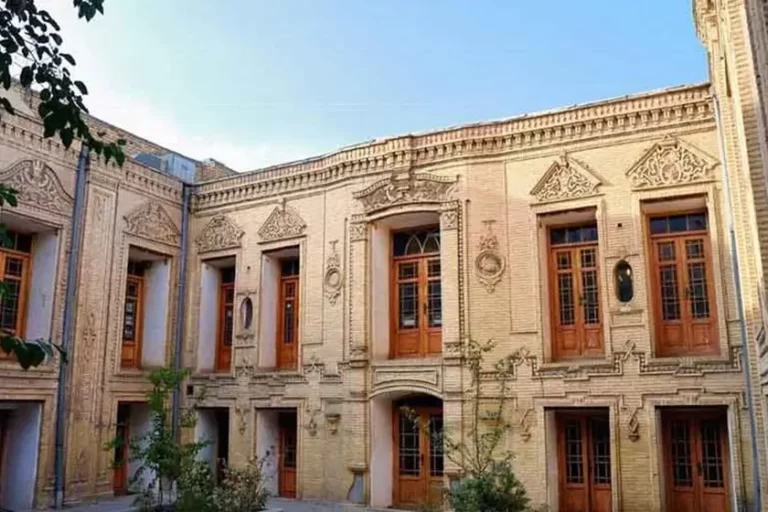 خانه حسن پور اراک