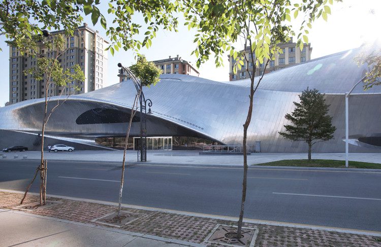 China wood sculpture museum