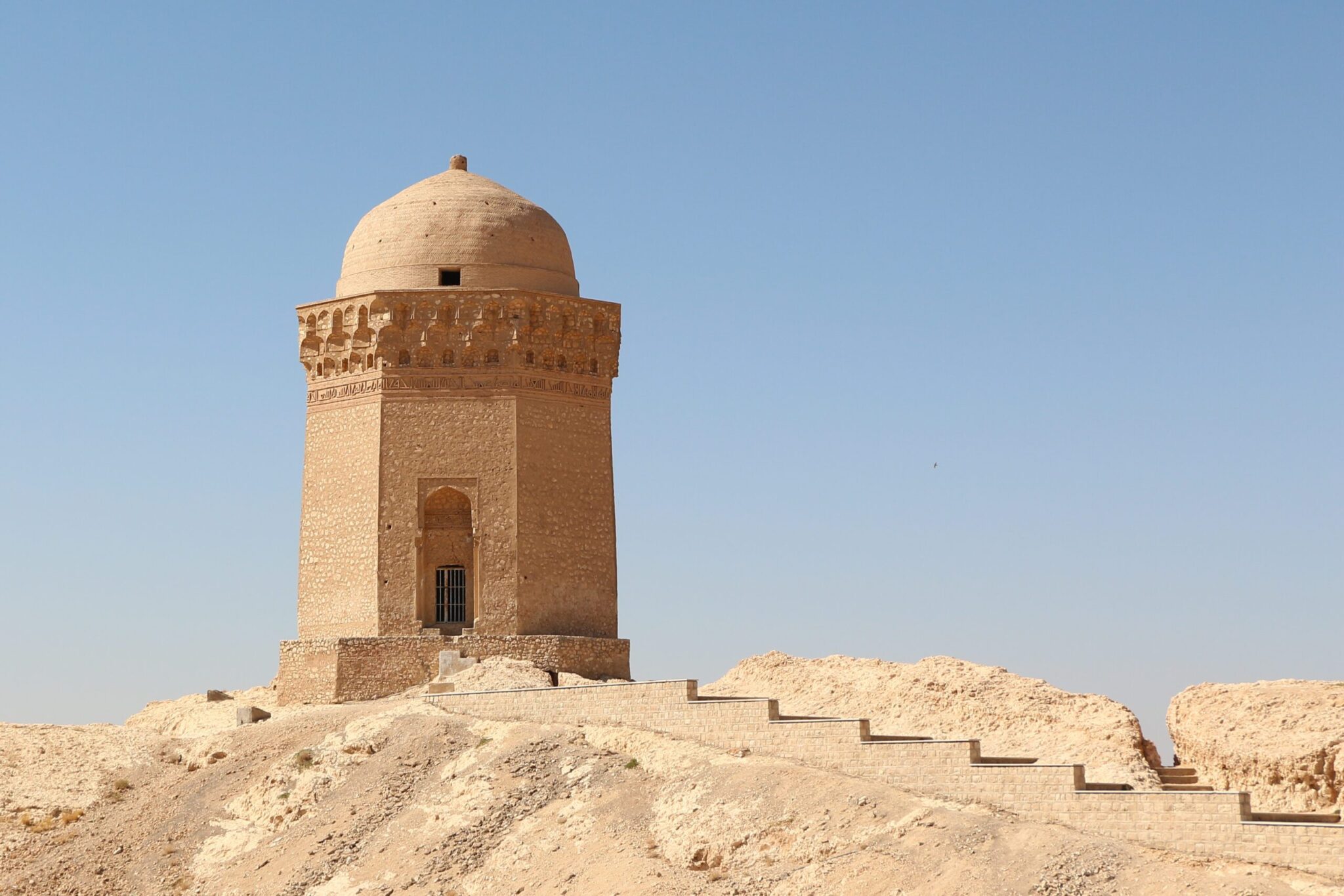 گنبد عالی ابرکوه