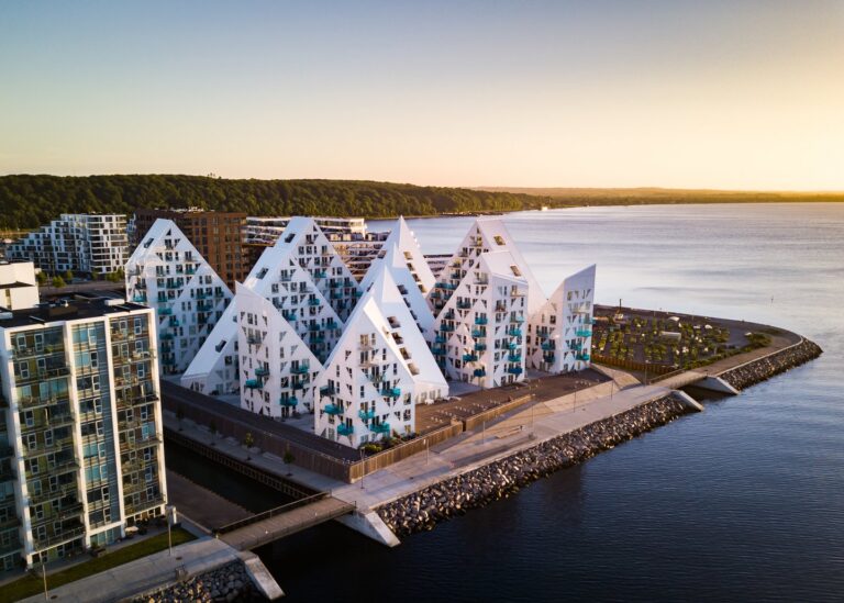 AARHUS