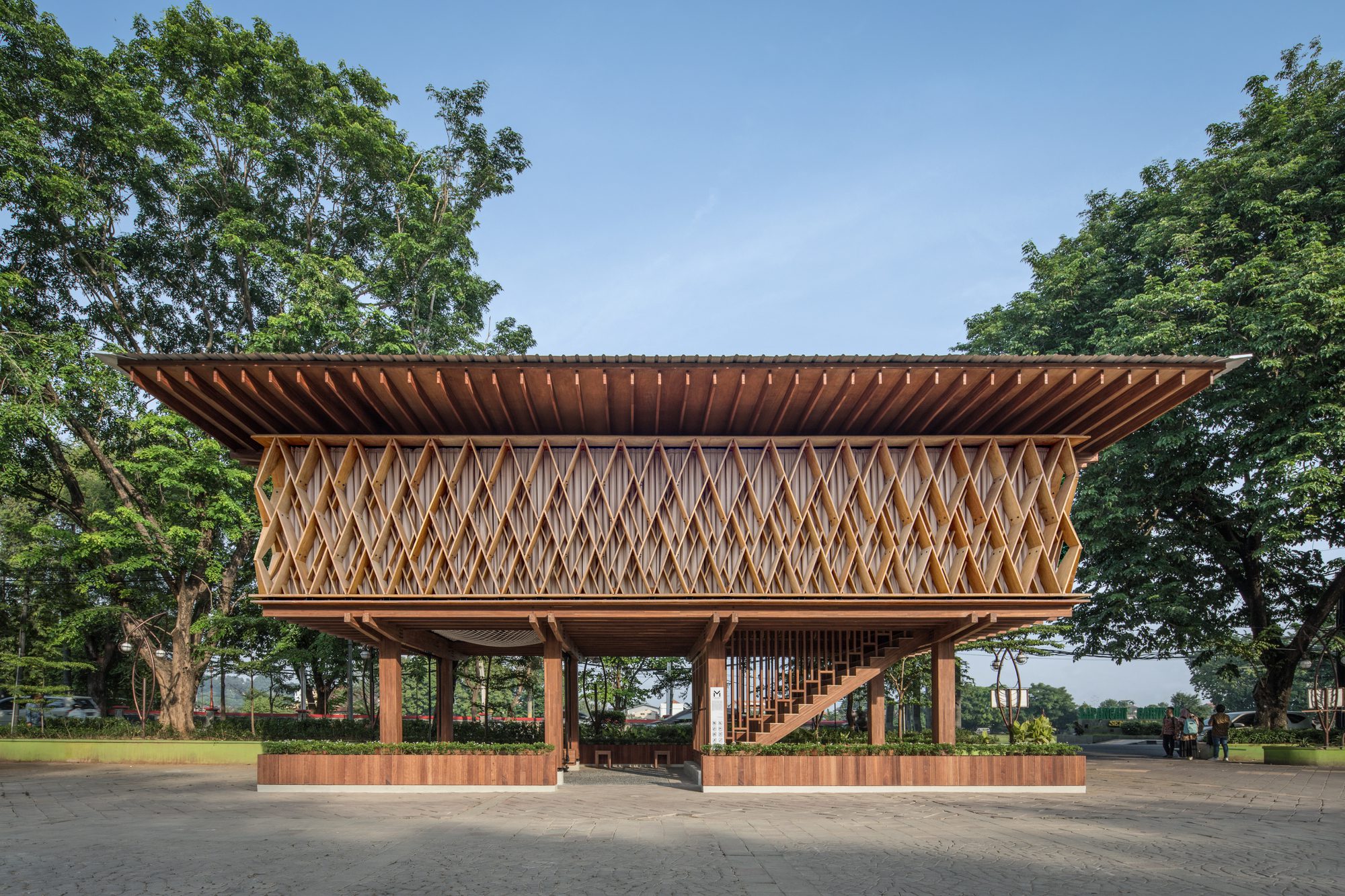 Microlibrary Warak Kayu