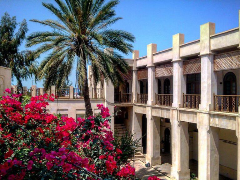 عمارت کازرونی بوشهر