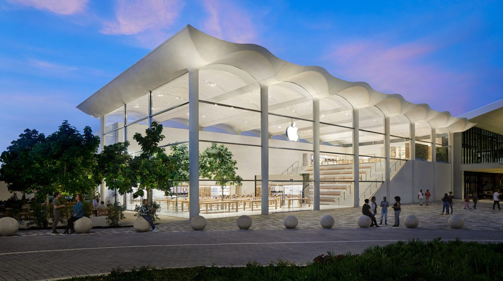 Apple Aventura