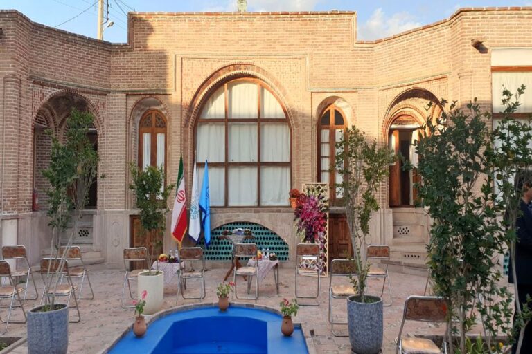 خانه یزدی ها