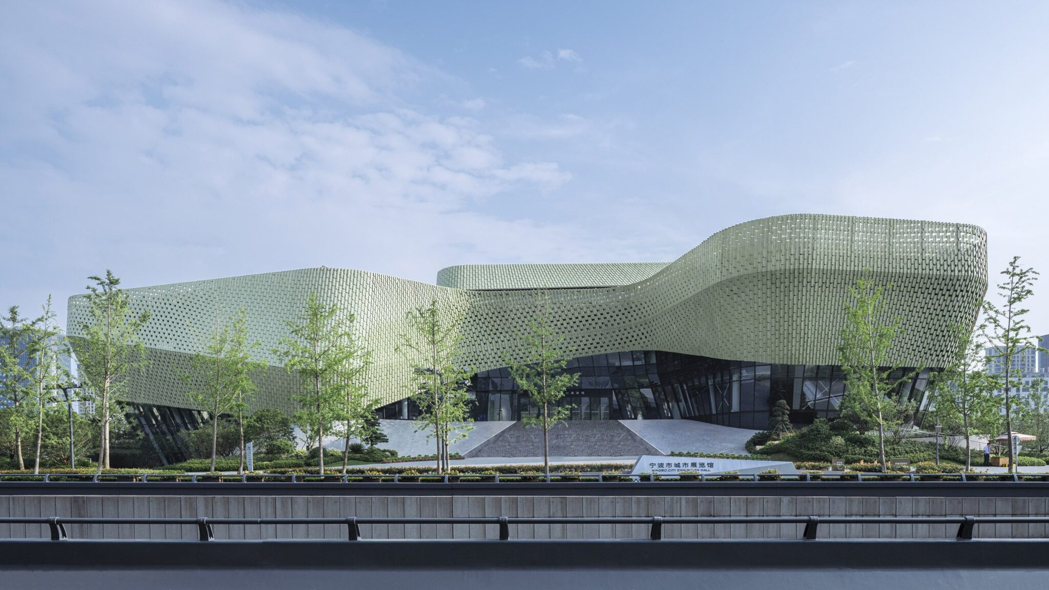China urban planning exhibition center by playze