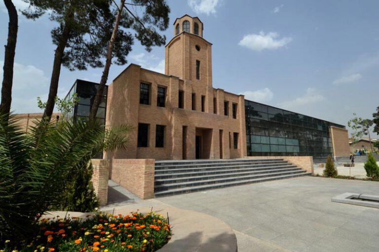 باغ موزه ی قصر