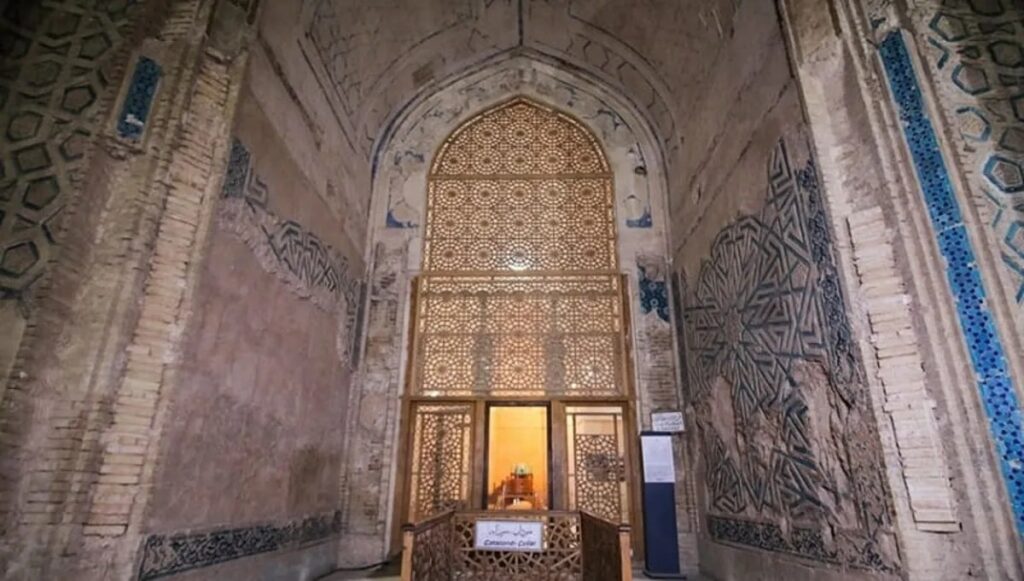 تربت خانه گنبد سلطانیه