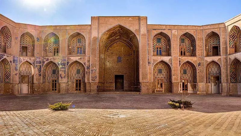 مدرسه غیاثیه خرگرد