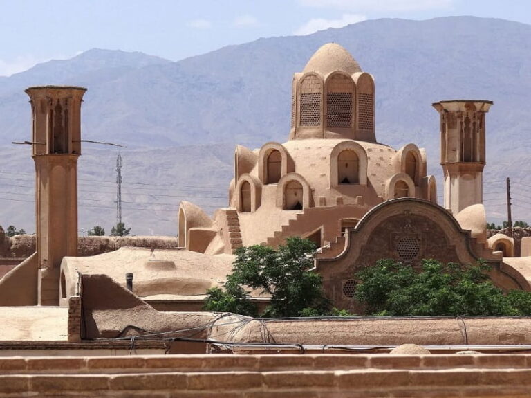خانه بروجردی های کاشان