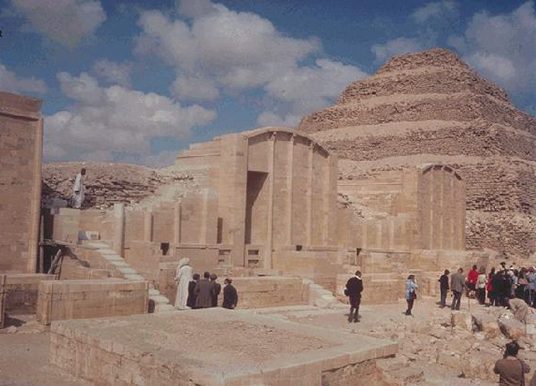 معبد زوسر (Zoser)