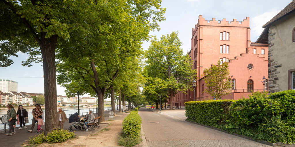 مرکز فرهنگی کیهاوس (kHaus Cultural Center)