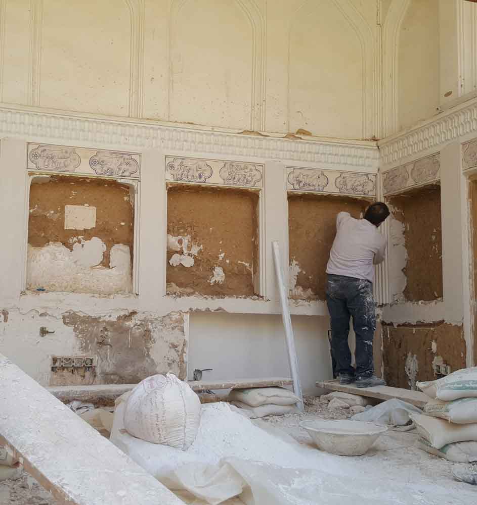 مرمت خانه شهید صدوقی